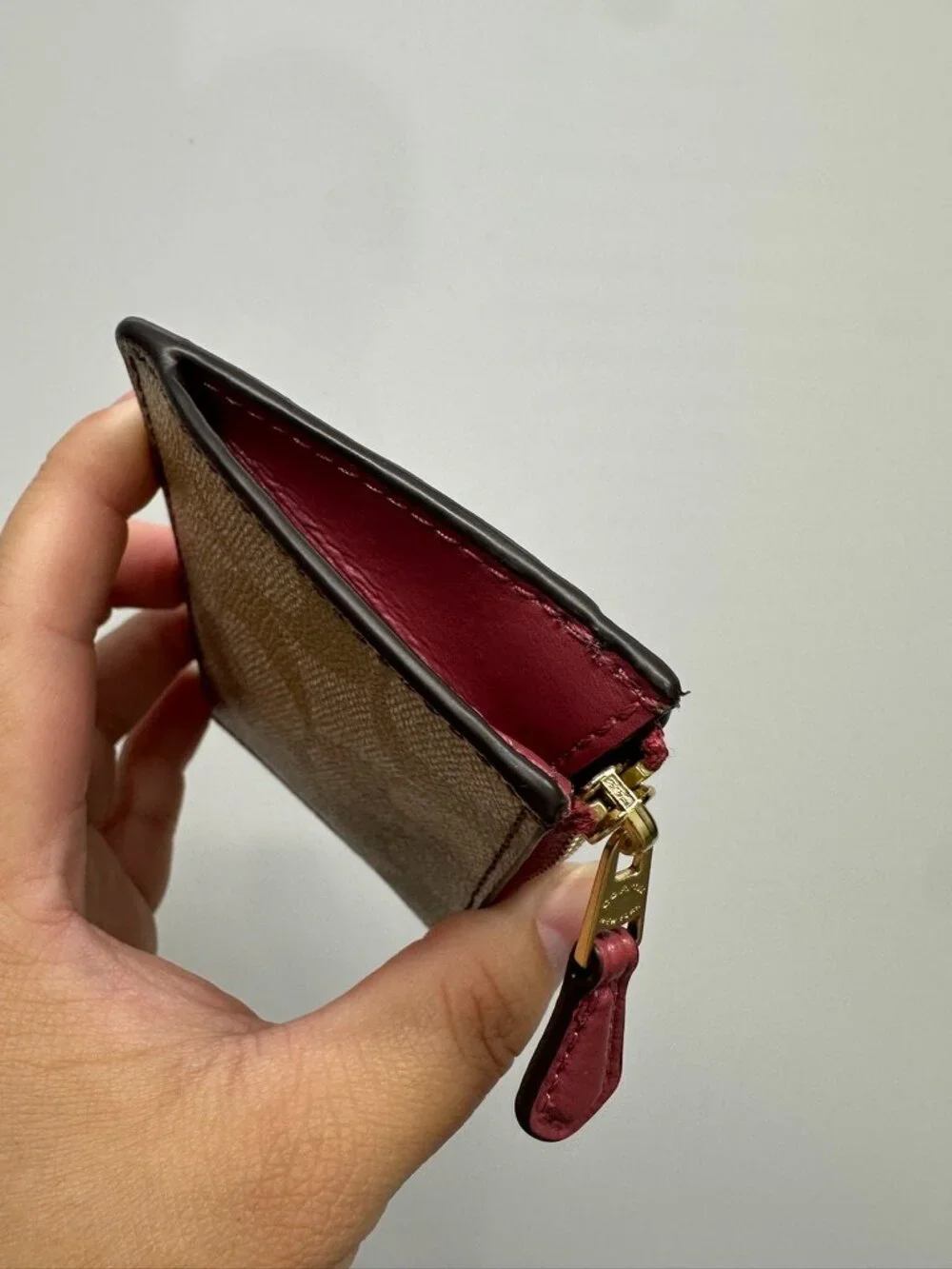 NWT! RARE! Coach F16107 Women Signature Mini Skinny ID Case In Light Khaki Rouge